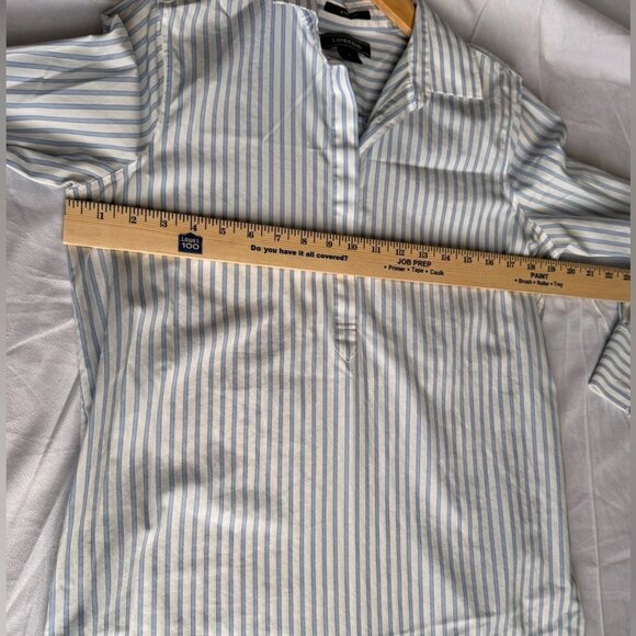 LANDS END Women's No Iron Button Front Shirt 6 blue white stripe Cotton Beach - Picture 6 of 7